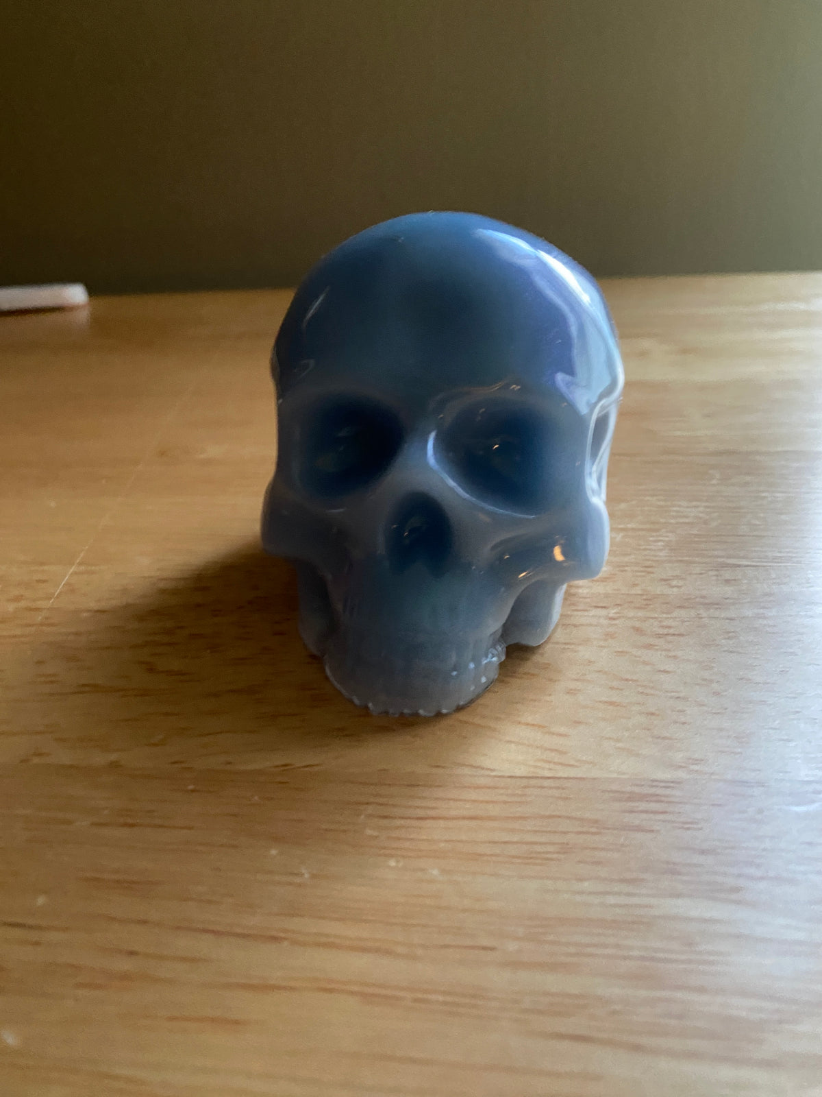 Light-Up Solid Skull