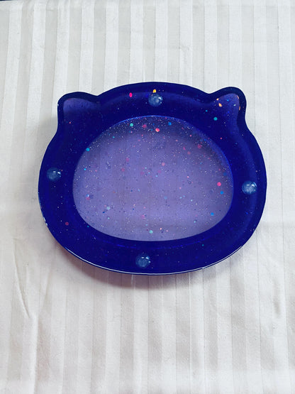 hand-crafted resin purple cat head trinket tray with chunky glitter